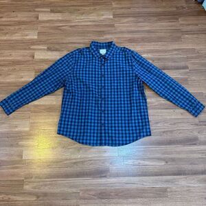 American Eagle Outfitters Super Soft, Blue, Plaid, Collared, Button Up, Long Sle